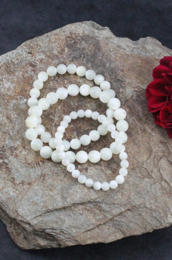 bracelet élastique en nacre