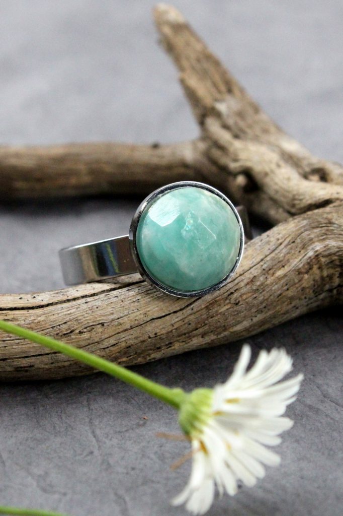 Bague sertie Amazonite facettée 12mm, acier inoxydable